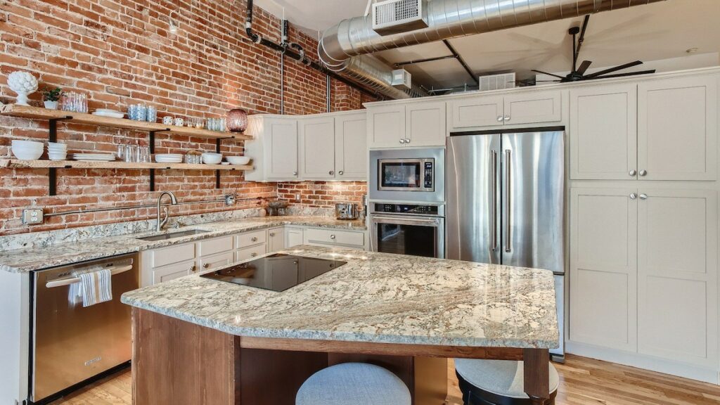 luxury apartments in colorado springs